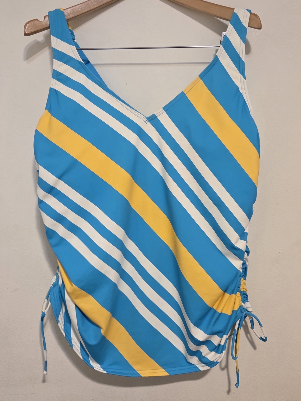 Lands' End Ruched Sides V-Neck Tankini Top